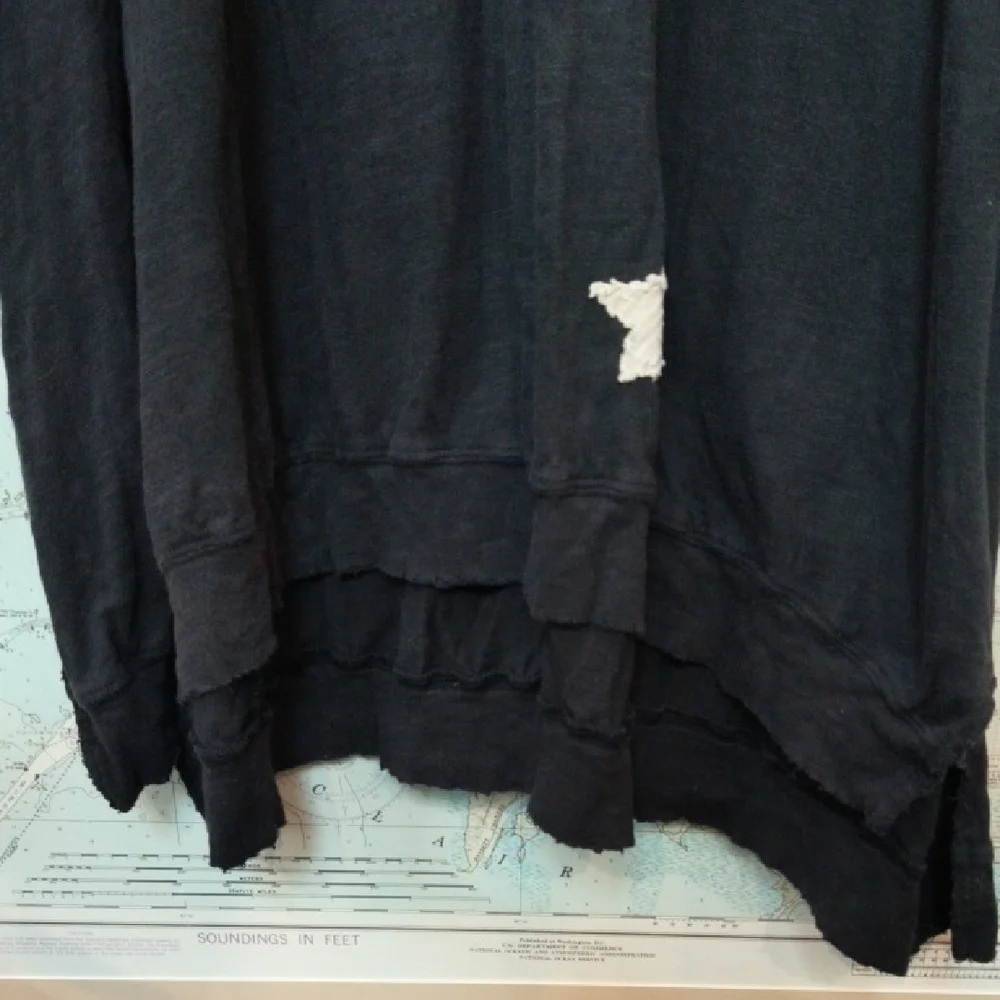 Magnolia Pearl Black Tunic with Cream Star Details - Picture 3 of 5